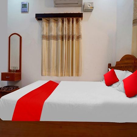 Flagship Sri Kamatchi Hotel & Rooms 마두라이 외부 사진