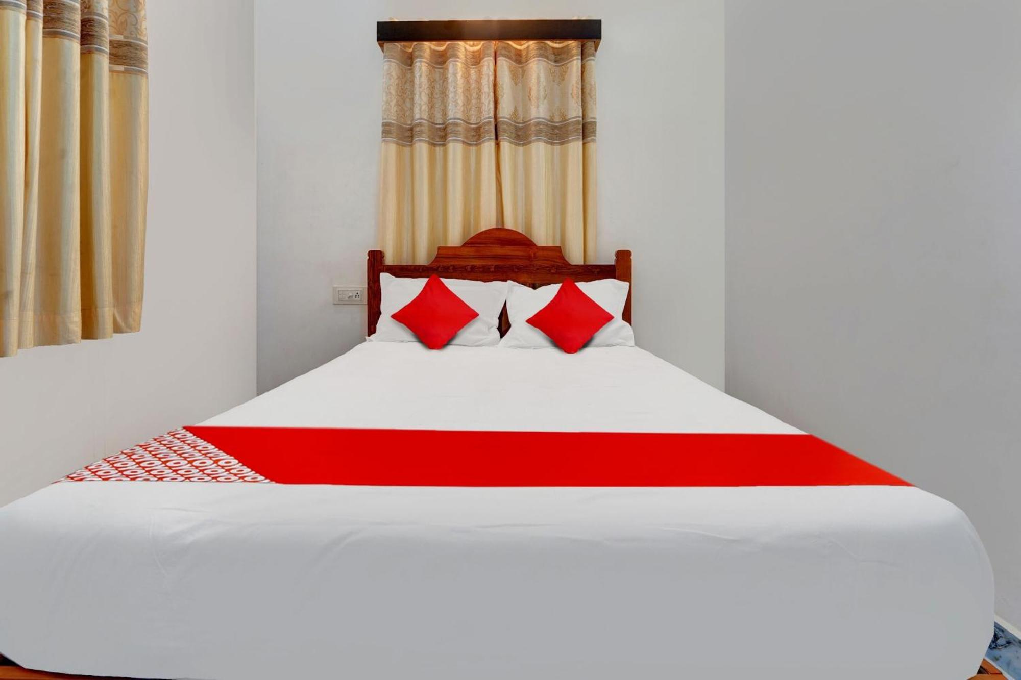 Flagship Sri Kamatchi Hotel & Rooms 마두라이 외부 사진